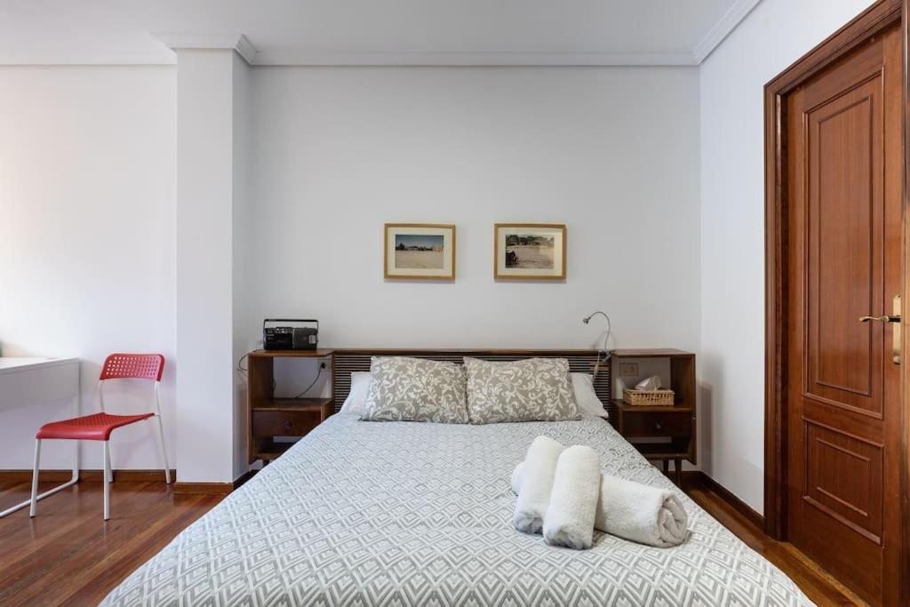 Bonito Piso Con Vistas, Centrico, Acogedor Apartment Vigo Bagian luar foto