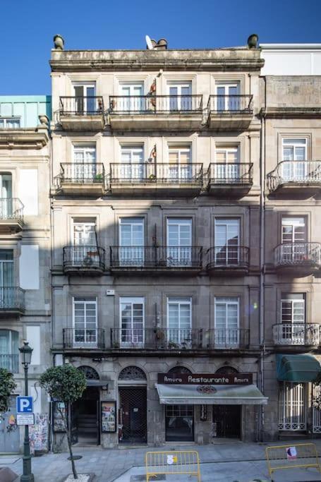 Bonito Piso Con Vistas, Centrico, Acogedor Apartment Vigo Bagian luar foto