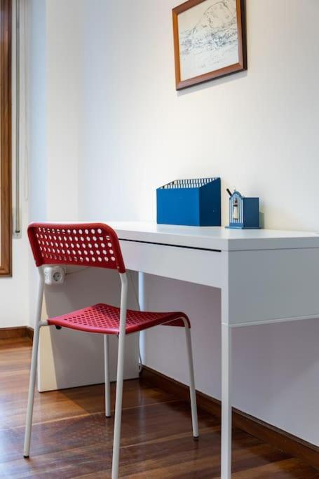 Bonito Piso Con Vistas, Centrico, Acogedor Apartment Vigo Bagian luar foto
